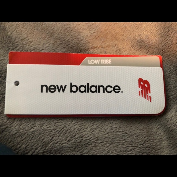 New Balance warm up joggers - Picture 4 of 4